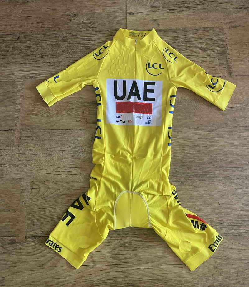 LASER CUT Skinsuit 2024 UAE TE - огляд і ціна Cycling Gear Material
